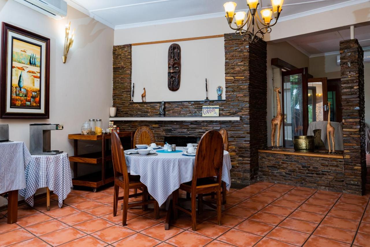 Riverbank Lodge Апингтон Экстерьер фото