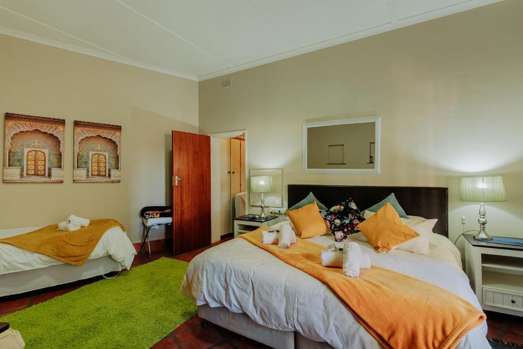 Riverbank Lodge Апингтон Экстерьер фото