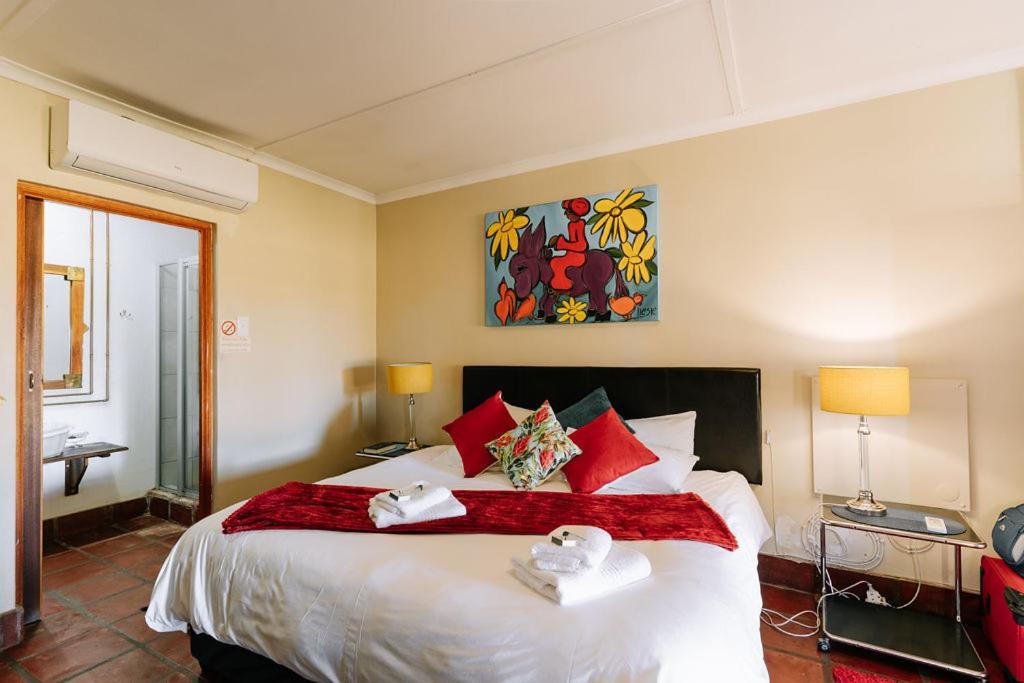 Riverbank Lodge Апингтон Экстерьер фото