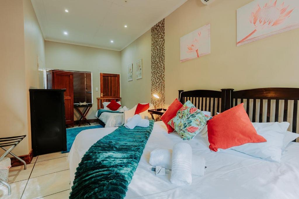 Riverbank Lodge Апингтон Экстерьер фото