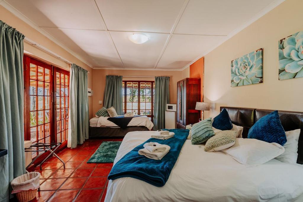 Riverbank Lodge Апингтон Экстерьер фото