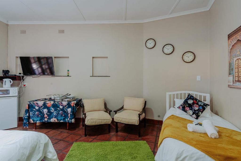 Riverbank Lodge Апингтон Экстерьер фото
